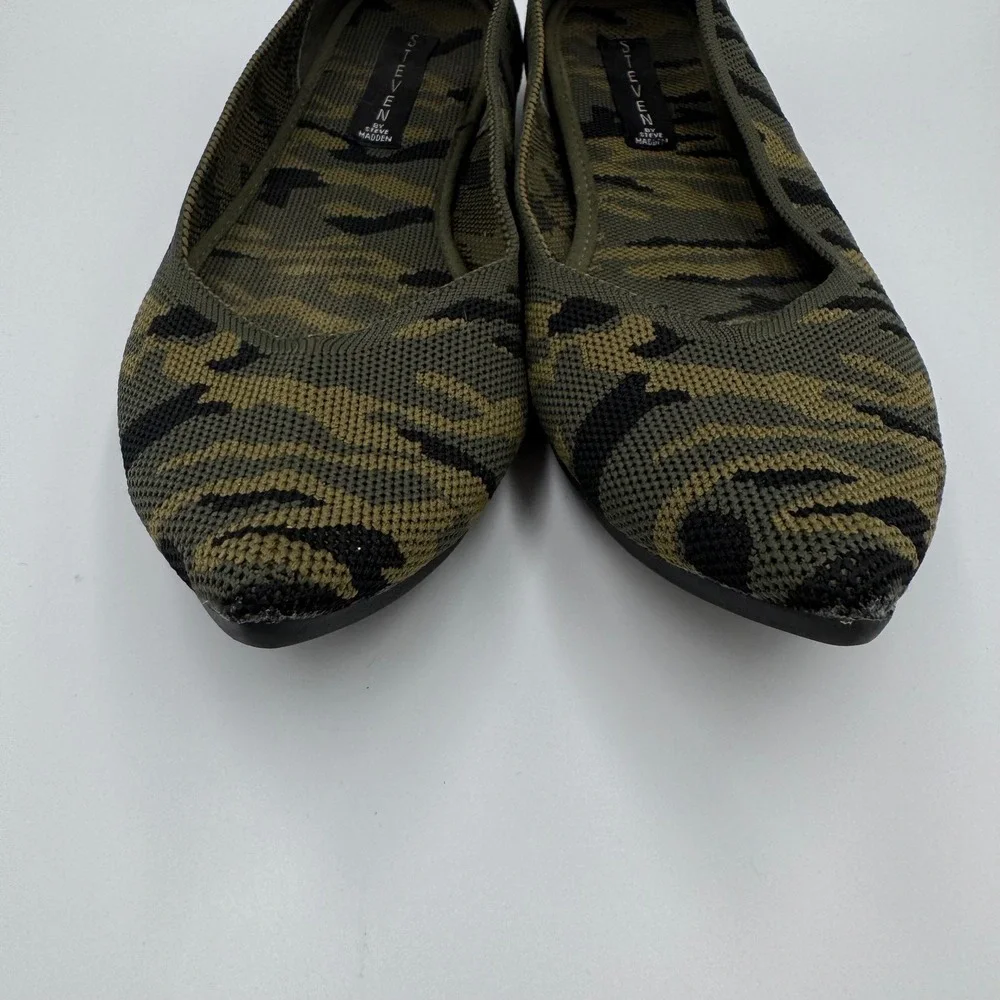 Steven by Steve Madden Rosy Flats Women 10 Green Camo‎ Knit Pointed Toe Shoes
